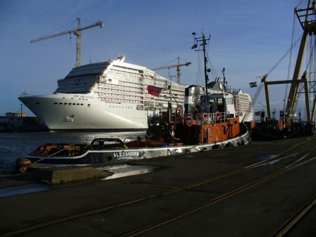 Remorqueur Alexandra (3).JPG